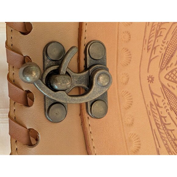 Small Leather Crossbody Bag W/ Floral Embossed Tooled Design Brass Latch Closure - Picture 10 of 13